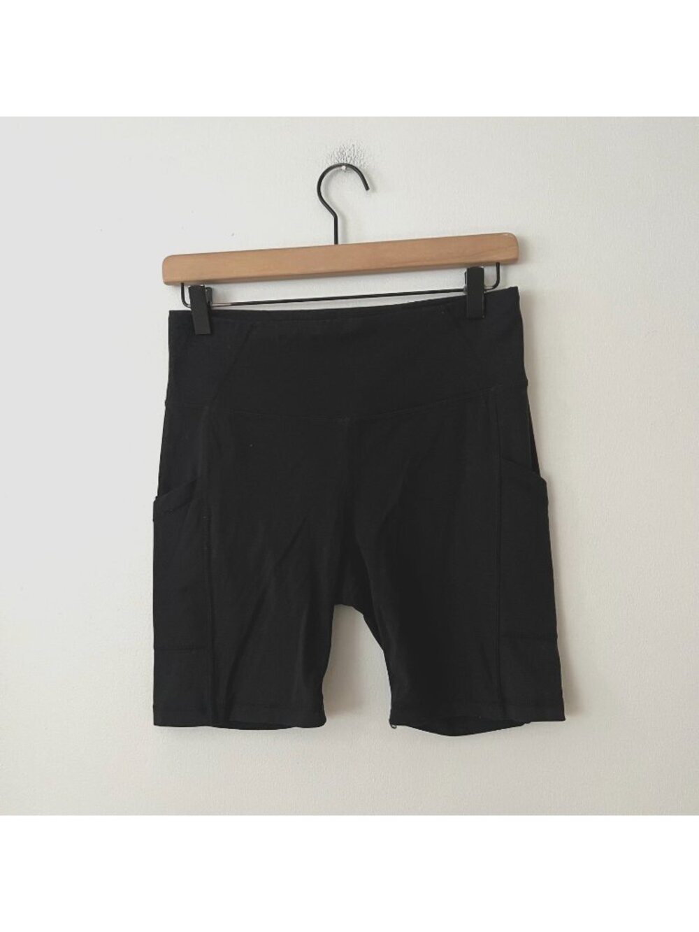 Prana High Rise Black Side Pocket Bike Shorts Women's Size Medium